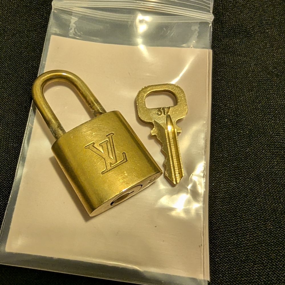 Louis Vuitton Brass Lock and Key Set # 317 | Padlock | Jewelry | LV Padlock